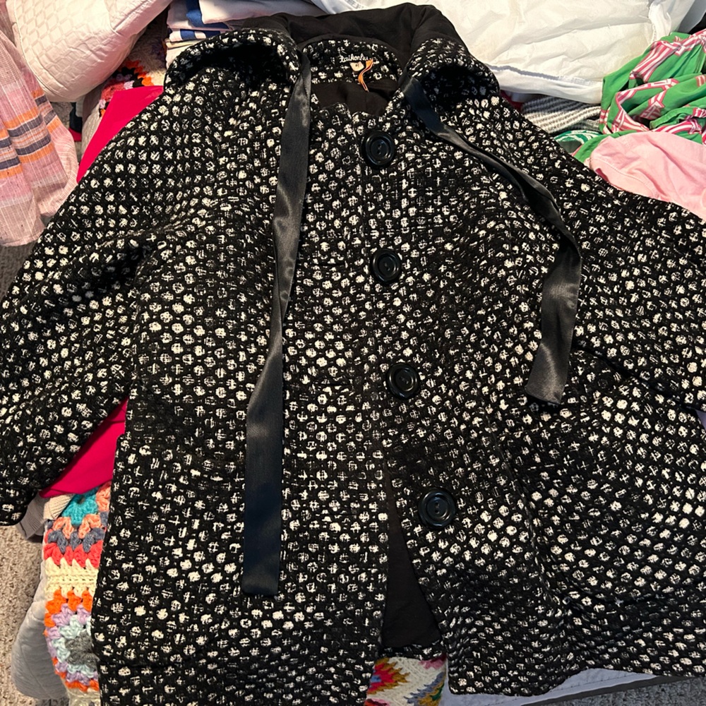 Black and white hooded jacket from anthropology